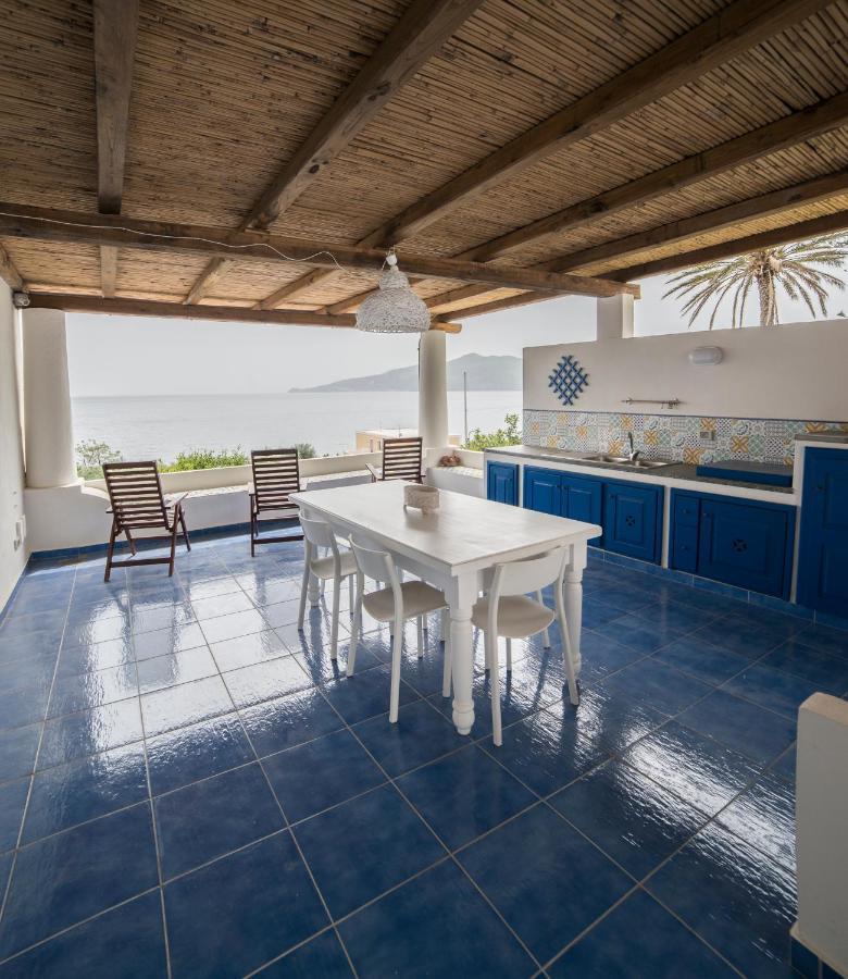 Villa Insolia Santa Marina Salina Exterior photo